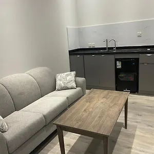 2* شقة فندقية Anan